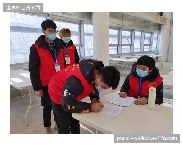 赛事组织方的志愿者信息管理系统应如何阻断非法数据出口路径？